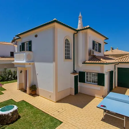 Fatima Com Piscina Aquecida Gale (Albufeira)